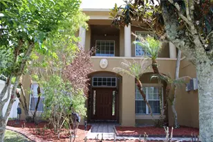 484 Britten Dr, Kissimmee, FL 34758 - Photo 2