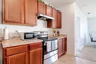 241 Meadowbrook Blvd, Winter Haven, FL 33881 - Photo 10