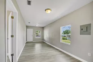 209 Piney Ave, Lake Wales, FL 33898 - Photo 6