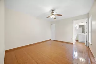 718 Pincon Ln, Kissimmee, FL 34759 - Photo 18