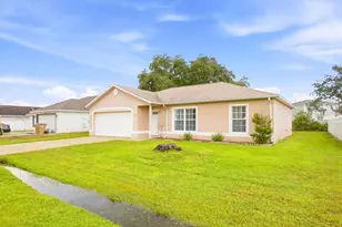 718 Pincon Ln, Kissimmee, FL 34759 - Photo 2