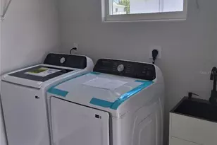 799 SW White Cloud Street SW, Palm Bay, FL 32908 - Photo 16