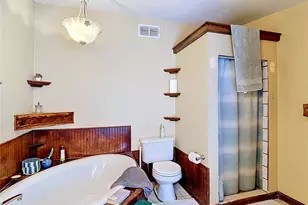 17609 Bathurst Ave, Spring Hill, FL 34610 - Photo 32