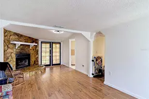 17609 Bathurst Ave, Spring Hill, FL 34610 - Photo 4