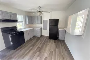 1022 Oregon Ave, Saint Cloud, FL 34769 - Photo 4
