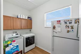 10125 Sandy Marsh Ln, Orlando, FL 32832 - Photo 40