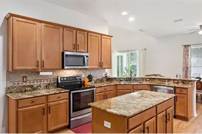 10125 Sandy Marsh Lane, Orlando, FL 32832 - Photo 18