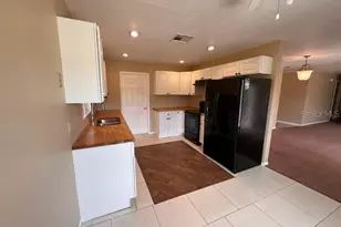 350 Buttonwood Dr, Kissimmee, FL 34743 - Photo 4