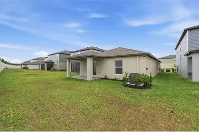 35298 Ackley Trace, Zephyrhills, FL 33541 - Photo 32