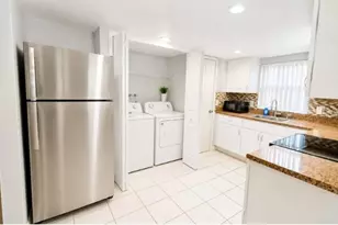 9919 Turf Ct, Orlando, FL 32837 - Photo 2