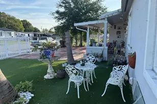 131 E 39th St, Hialeah, FL 33013 - Photo 28