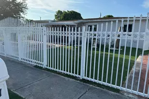 131 E 39th St, Hialeah, FL 33013 - Photo 4