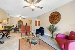 250 NE 20th St, Boca Raton, FL 33431 - Photo 6