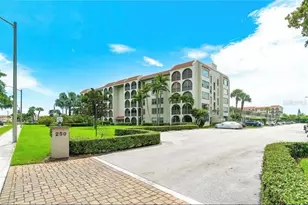 250 NE 20th St, Boca Raton, FL 33431 - Photo 2