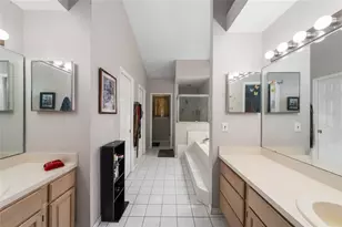 6781 W Livingston St, Orlando, FL 32835 - Photo 28
