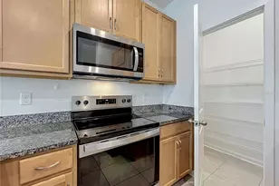 9848 Walkway Dr, Orlando, FL 32832 - Photo 12