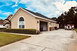 2807 Deerfield St, Saint Cloud, FL 34771 - Photo 2