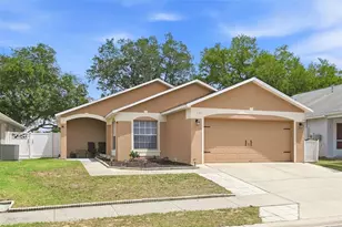 132 Cello St, Davenport, FL 33896 - Photo 2