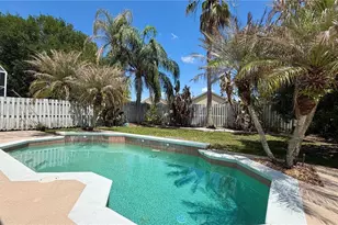 4860 Chalfont Dr, Orlando, FL 32837 - Photo 16