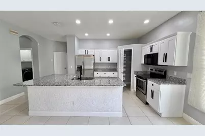 4860 Chalfont Drive, Orlando, FL 32837 - Photo 2