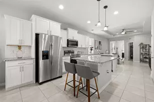 17325 Bracken Fern Ln, Clermont, FL 34714 - Photo 2