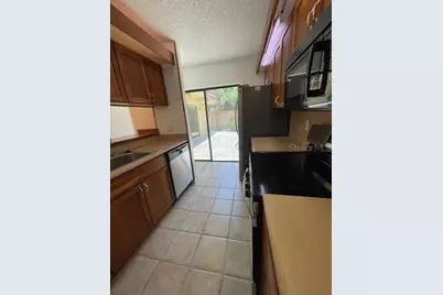 5269 Middle Court #130, Orlando, FL 32811 - Photo 20
