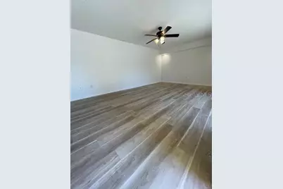 5269 Middle Court #130, Orlando, FL 32811 - Photo 6