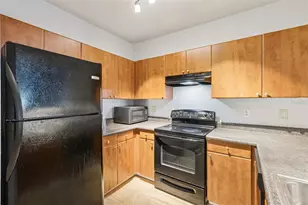 300 E South St, Orlando, FL 32801 - Photo 12