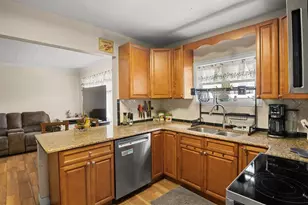 207 S Perry Ave, Fort Meade, FL 33841 - Photo 10
