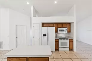 3837 Springlake Village Ct, Kissimmee, FL 34744 - Photo 12