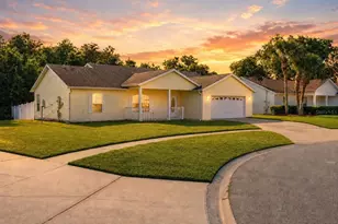 3837 Springlake Village Ct, Kissimmee, FL 34744 - Photo 4