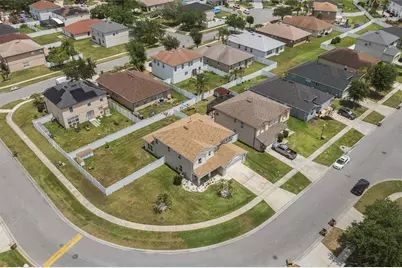 831 Neptune Pointe Lane, Kissimmee, FL 34744 - Photo 6