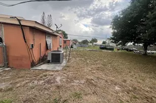 48 Princeton Ave, Frostproof, FL 33843 - Photo 10