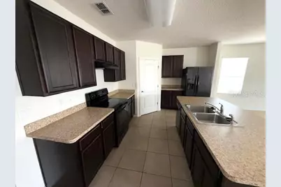 5716 Lakeside Landings Boulevard, Winter Haven, FL 33881 - Photo 2