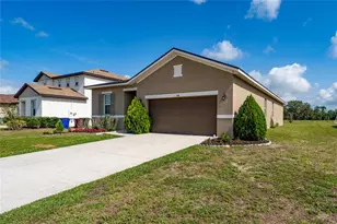 5610 Western Sun Dr, Saint Cloud, FL 34771 - Photo 2