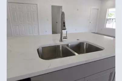 201 Dr J A Wiltshire Avenue W, Lake Wales, FL 33853 - Photo 8