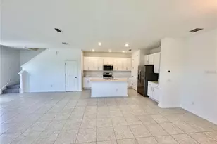 1707 Sanibel Dr, Davenport, FL 33896 - Photo 2