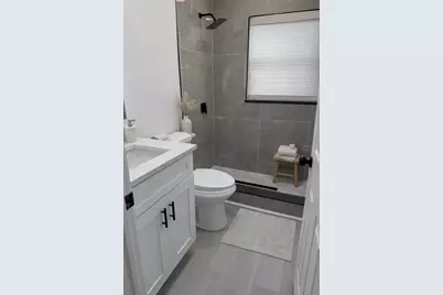 2148 Catalina Drive N, Clearwater, FL 33763 - Photo 14