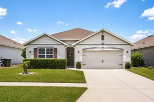 3155 Country Club Cir, Winter Haven, FL 33881 - Photo 1