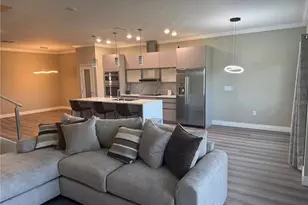 2037 Greenbriar Ter, Davenport, FL 33837 - Photo 2