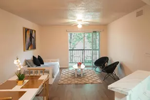 1916 Lake Atriums Cir, Orlando, FL 32839 - Photo 2