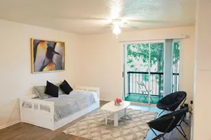1916 Lake Atriums Cir, Orlando, FL 32839 - Photo 2