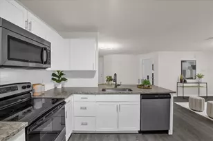 7606 Pissarro Dr, Orlando, FL 32819 - Photo 10