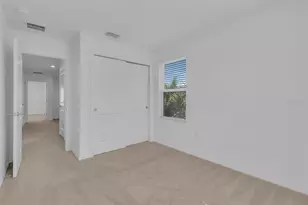 3010 Canary Ave, Davenport, FL 33837 - Photo 12