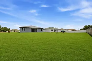 367 Camellia Ct, Kissimmee, FL 34759 - Photo 32
