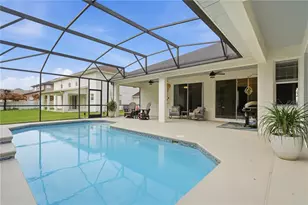 2425 Maracaibo Dr, Kissimmee, FL 34746 - Photo 2