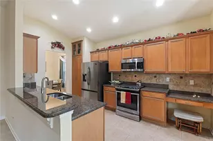 423 Armada Ln, Davenport, FL 33837 - Photo 18