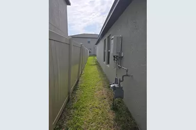 5104 Dandelion Street, Apollo Beach, FL 33572 - Photo 2