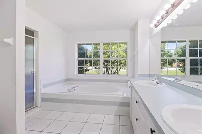2879 Cypressview Court, Kissimmee, FL 34746 - Photo 16