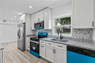 1435 Eden Dr, Apopka, FL 32703 - Photo 10
